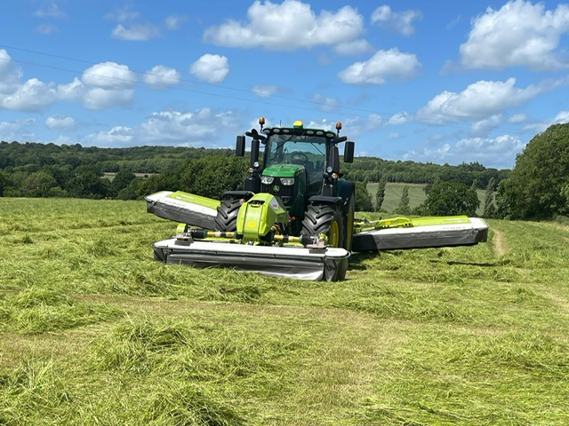 agricultural hire tractor machinery